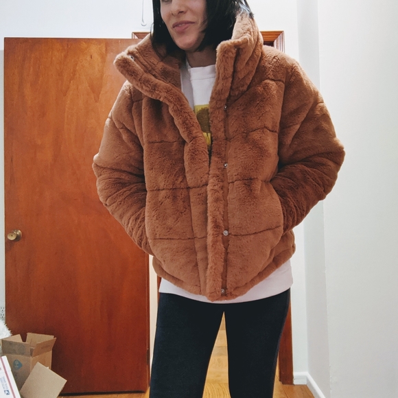 faux fur mini puffer abercrombie
